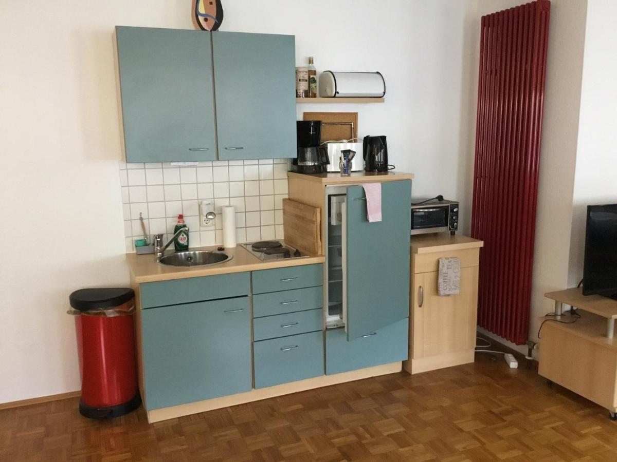 Apartmenthaus Zentrum Komfort Apartments Mit Minikuchen Verschiedener Grossen Kassel Eksteriør billede
