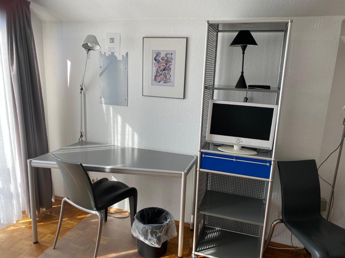 Apartmenthaus Zentrum Komfort Apartments Mit Minikuchen Verschiedener Grossen Kassel Eksteriør billede