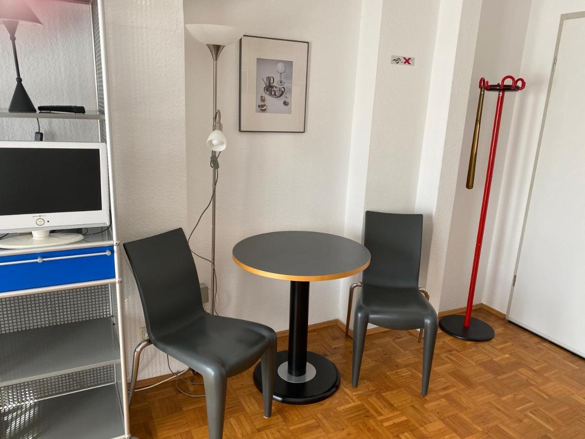Apartmenthaus Zentrum Komfort Apartments Mit Minikuchen Verschiedener Grossen Kassel Eksteriør billede