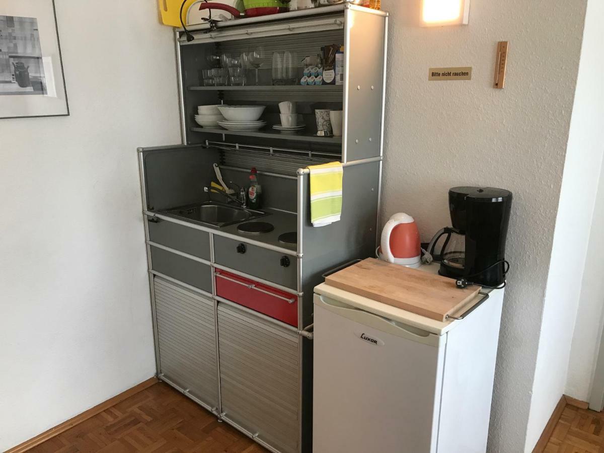 Apartmenthaus Zentrum Komfort Apartments Mit Minikuchen Verschiedener Grossen Kassel Eksteriør billede