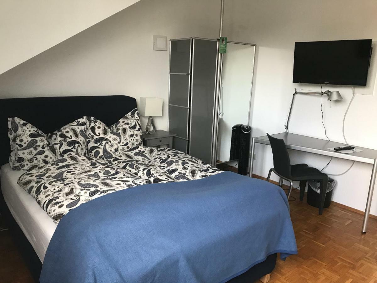 Apartmenthaus Zentrum Komfort Apartments Mit Minikuchen Verschiedener Grossen Kassel Eksteriør billede
