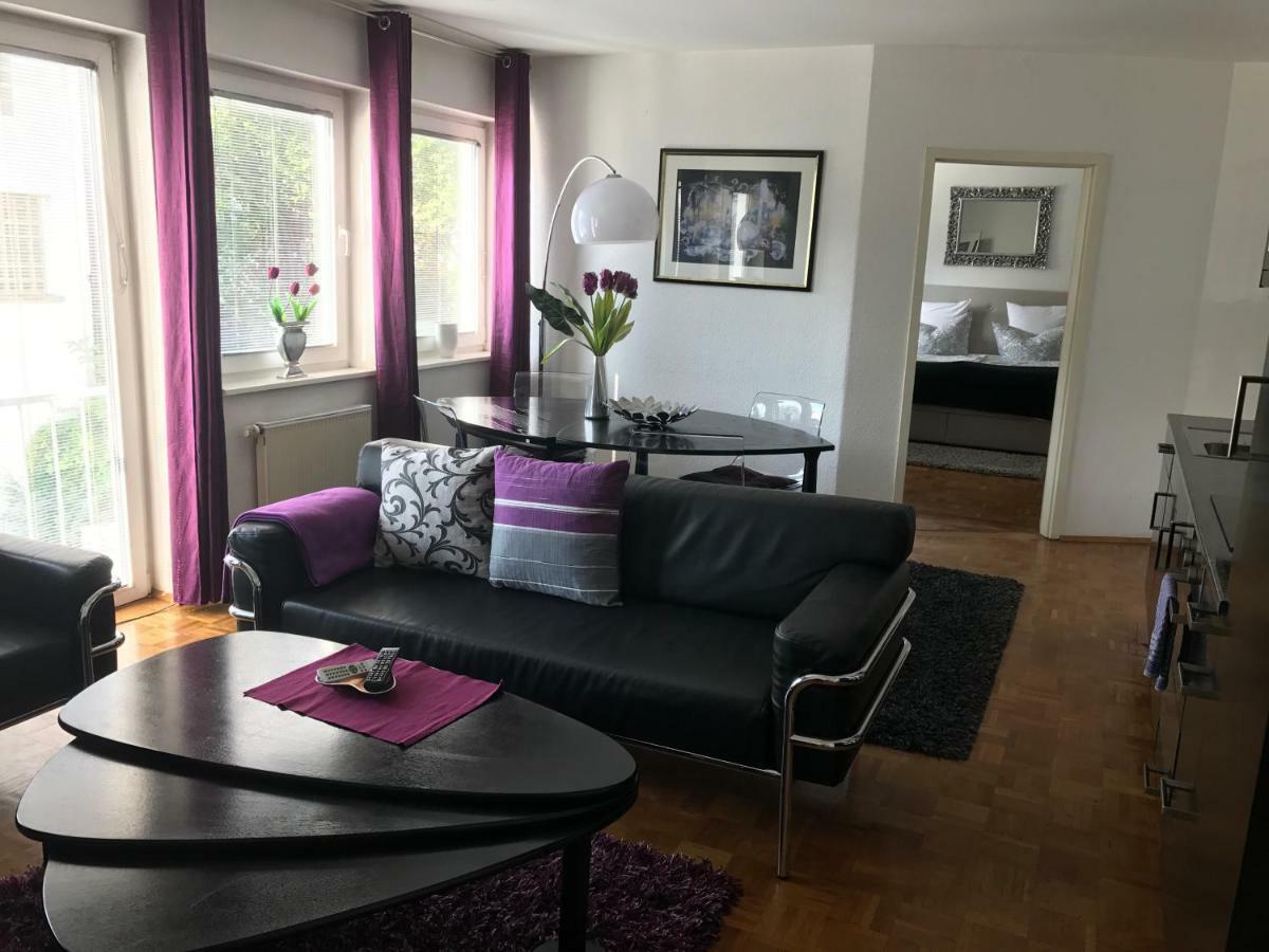 Apartmenthaus Zentrum Komfort Apartments Mit Minikuchen Verschiedener Grossen Kassel Eksteriør billede